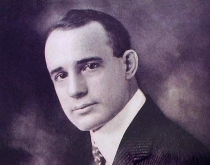 Napoleon Hill. Think and Grow Rich.